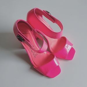 Heart Soul Hot Pink Sandals Womens Size 9 Shiny Faux Leather